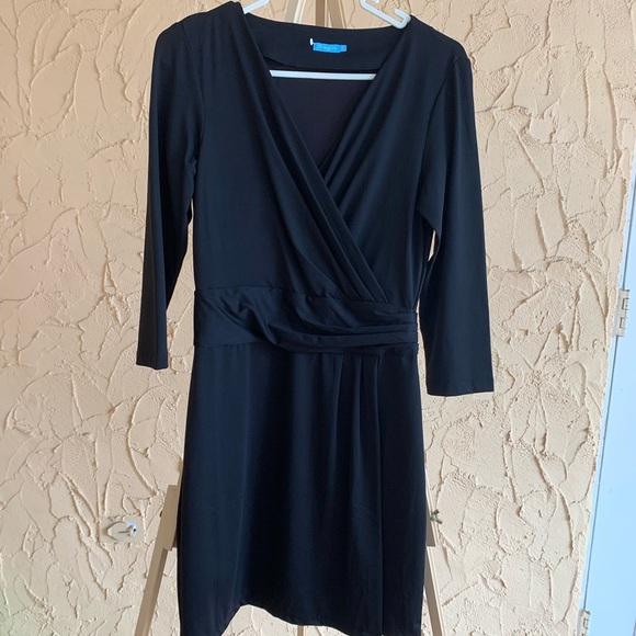 J. McLaughlin Dresses & Skirts - J. McLaughlin dress NBW